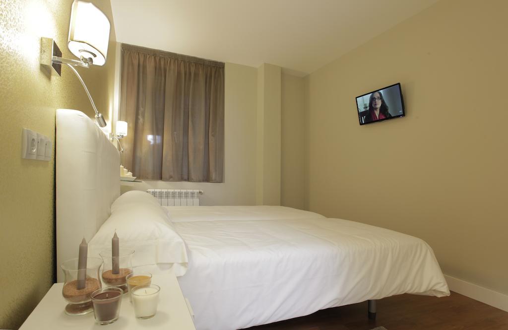 Hotel Rosal Oviedo Pokój zdjęcie