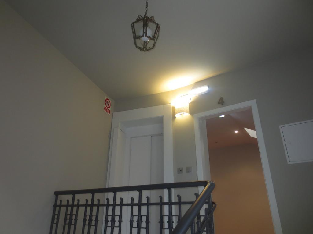 Hotel Rosal Oviedo Zewnętrze zdjęcie