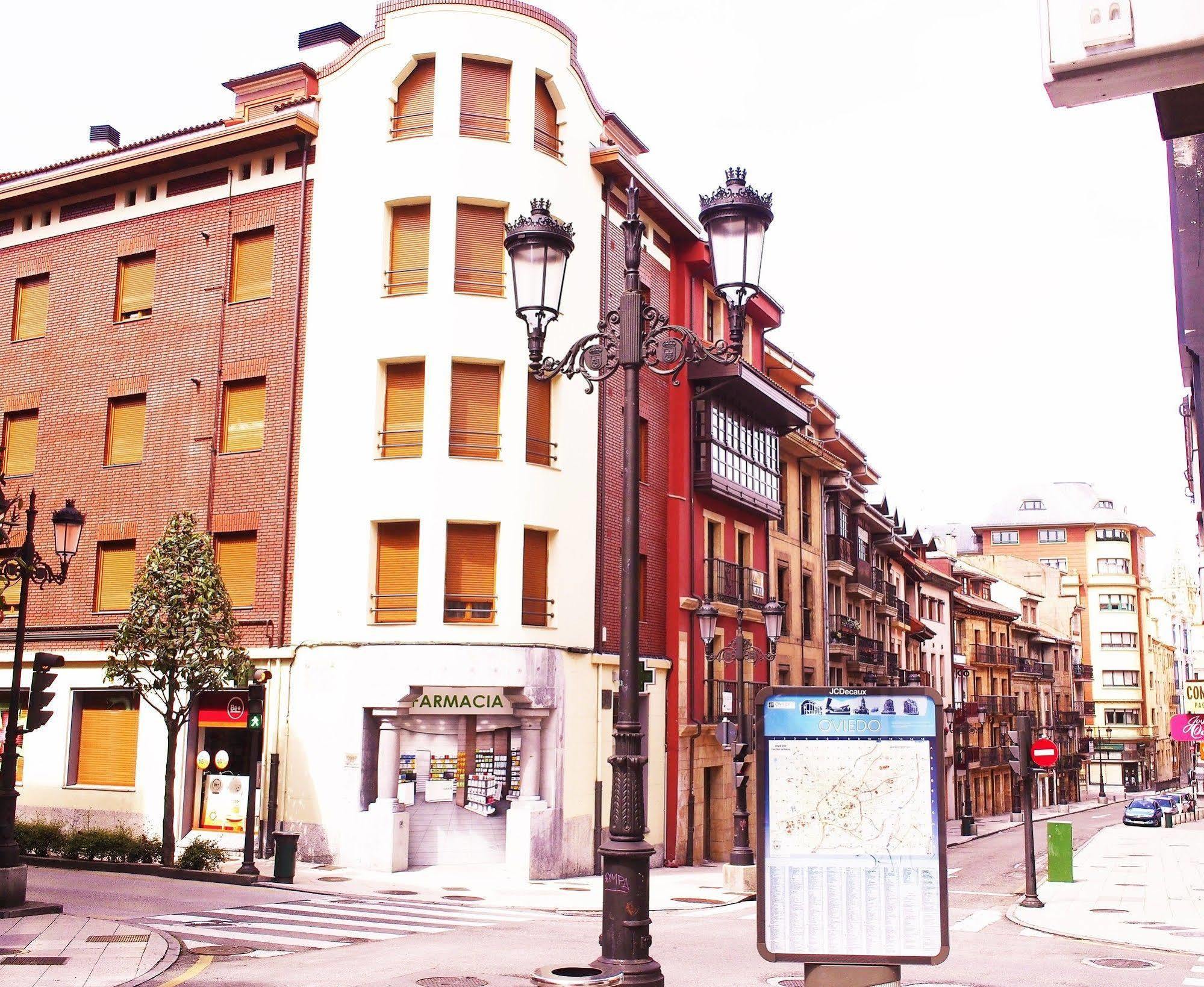 Hotel Rosal Oviedo Zewnętrze zdjęcie